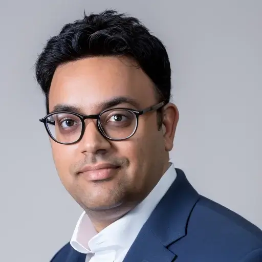 Nikhil Vadgama headshot