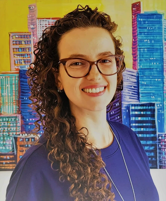 Tamara Schmidt headshot