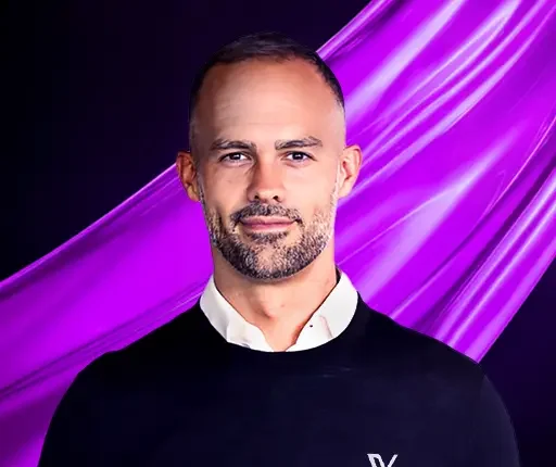 Anthony Day headshot